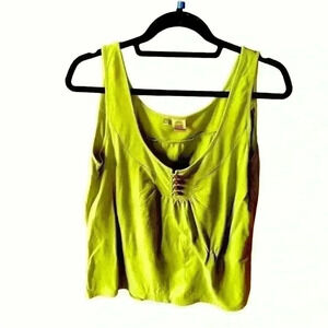 Divine movement XL line green tank top. Thick organic cotton.Coconut buttons EUC